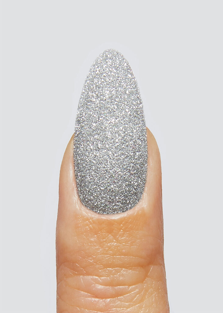 TGB_FINGER PDP_FLASHING PIGMENTS_MOONLIGHT_FINAL_TGB WEB CROP