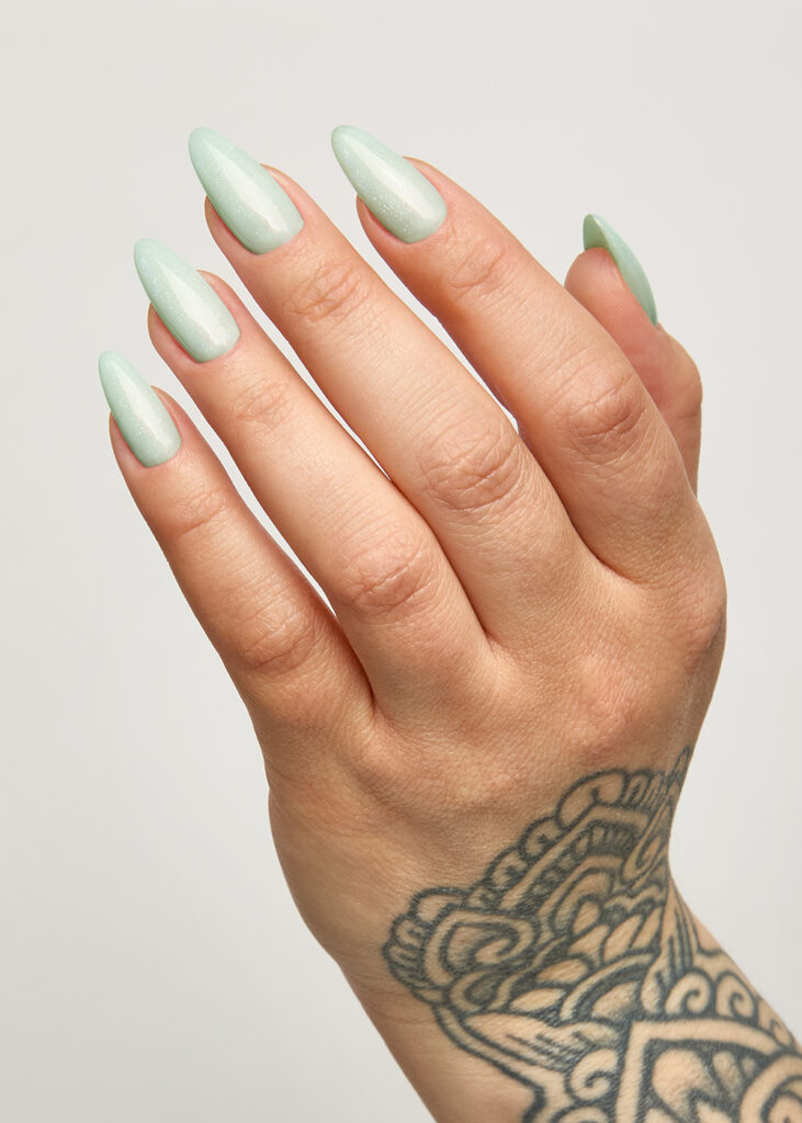 TGB_WEDDING COLLECTION_HAND PDP_1017_MEANT TO BE_FINAL_TGB WEB CROP