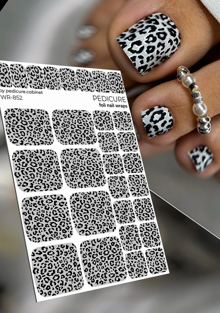 Pedicure Leo gray. Foil silver. Nail wrap WR-852
