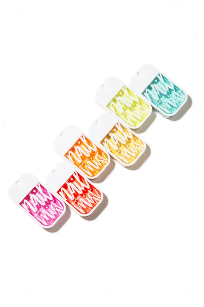 Nail Mist Bergamot, Coconut Milk, Green Tea, Lemon Flower, Nectar, Tuberose Bloom 6 stuks | Nail Mist